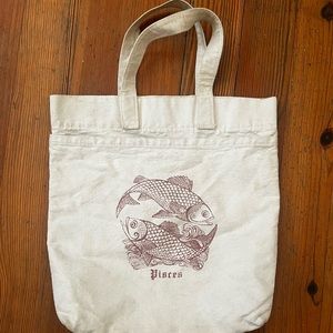 Vintage canvas tote